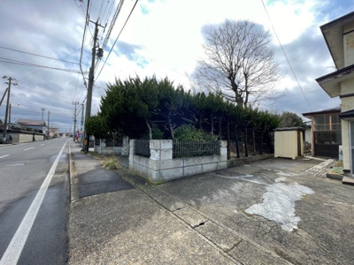 【前面道路含む現地写真】 | 【売土地】由利本荘市石脇字田尻野