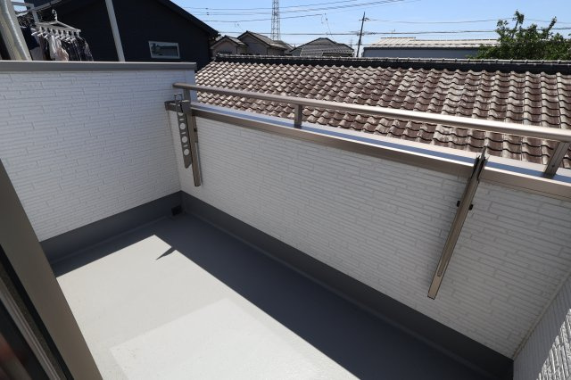 《仲介手数料無料》桶川市大字坂田1603-13新築一戸建てグラファーレのバルコニー