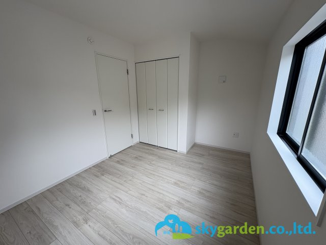 鎌倉市梶原２期　新築戸建　全２棟２号棟の洋室|個人の部屋や寝室として使える洋室です