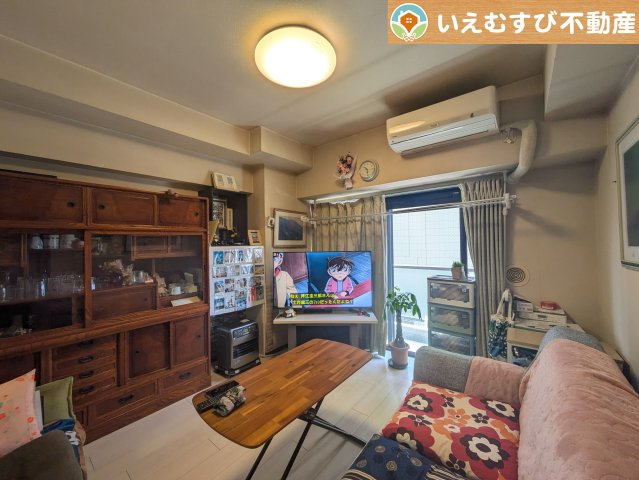 レクセル熊谷の居間・リビング