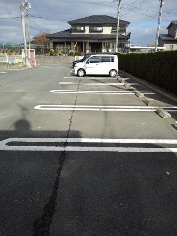 ヴァインガルテンの駐車場|駐車場に車を止められます