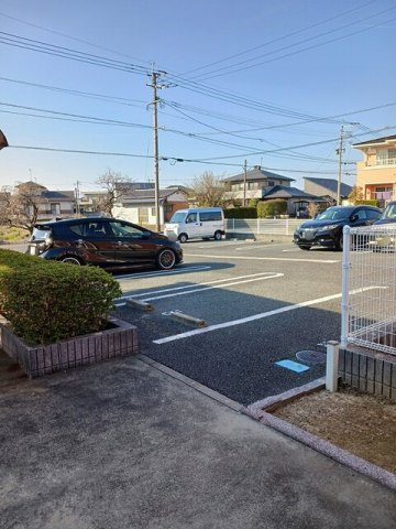 プリムローズ　Ａの駐車場|駐車場があります