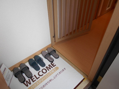 【玄関】 | アミューズＡ・Ｂ A | 玄関