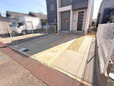 【駐車場】 | 鈴鹿市神戸２丁目 | 駐車スペース並列２台可