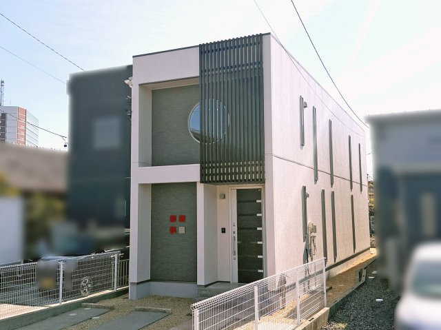 【外観】 | 鈴鹿市神戸２丁目 | 内外装リフォーム済の２ＬＤＫ