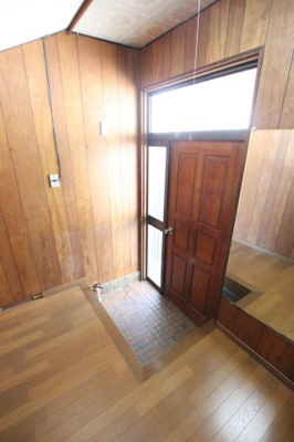 【玄関】 | 桜ケ丘町戸建