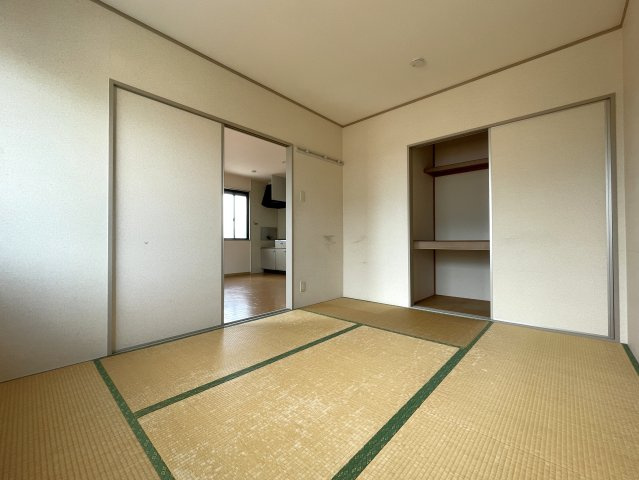 エミグランド新茂原Ａの和室