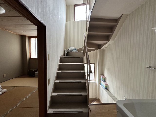 行徳1丁目　4階建