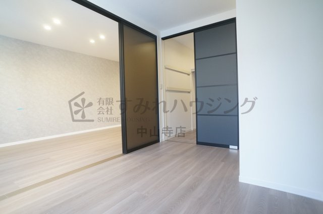 ガーデンハウス宝塚A棟の寝室