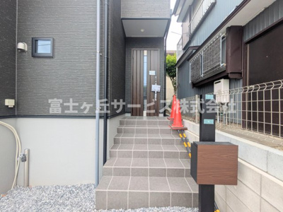 【エントランス】 | 浜松市中央区萩丘3丁目 4期 新築一戸建て | エントランスです