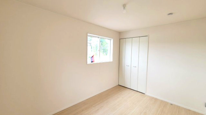 売新築戸建　富士宮市北町の洋室