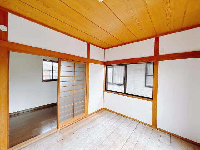 【中古戸建】佐波郡玉村町1期の和室|■2階和室｜おじいちゃんやおばあちゃんが遊びに来たときにゆったりとくつろげるスペースがあると喜んでくれますよね