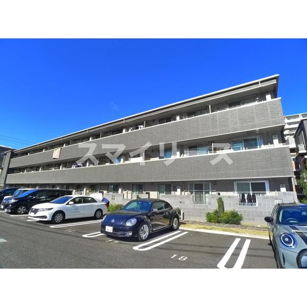 Grandy Villa Central Park　Ⅰの駐車場