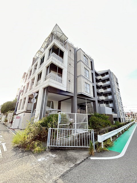 武庫之荘GEMELLIの外観