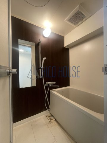 サニーエステートの浴室