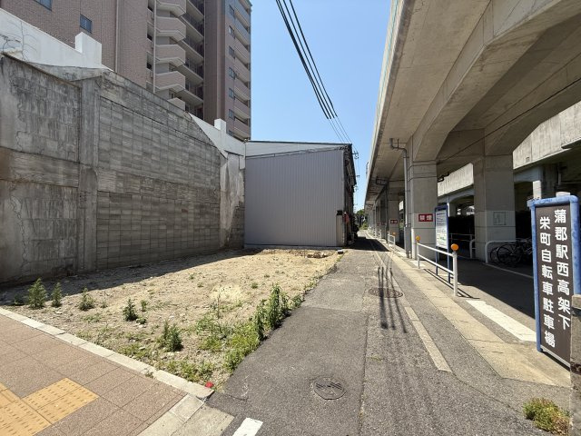 蒲郡市栄町の外観
