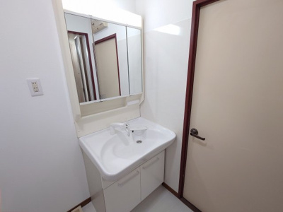 【独立洗面台】 | リバティ・サーラー千代ケ崎（C-5）