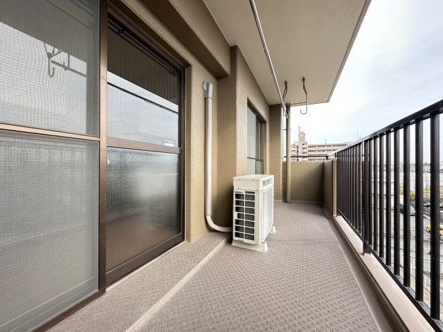 宝マンション滝ノ水第三のバルコニー