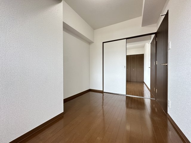 宝マンション滝ノ水第三の洋室