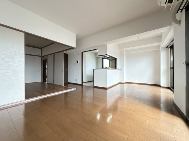 宝マンション滝ノ水第三の居間・リビング