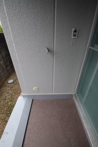 【設備】 | 泉ヶ丘コーポラスB棟 | 洗濯機置場