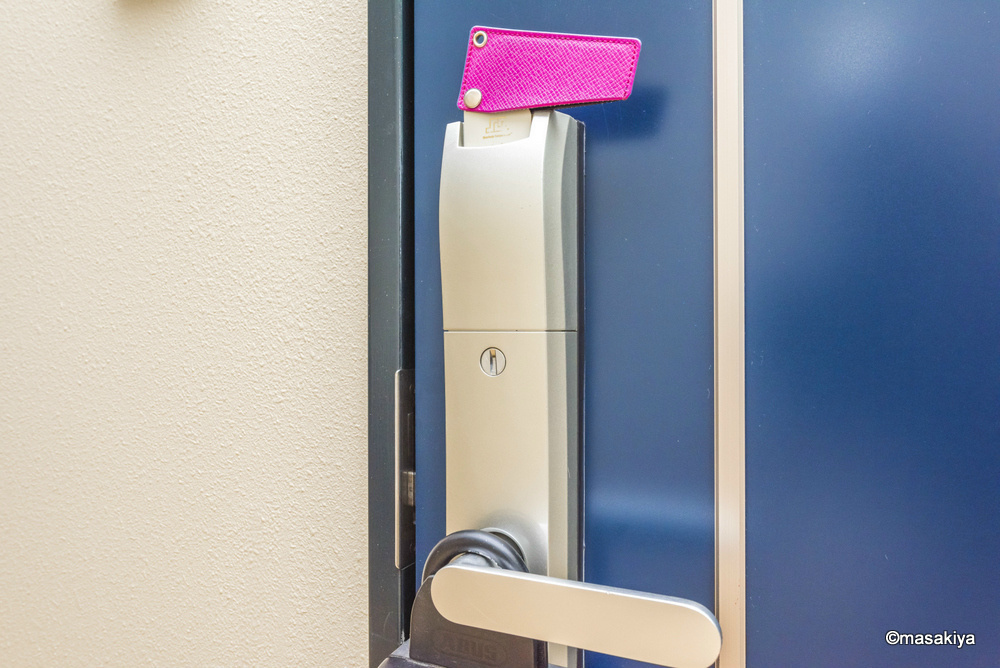 イーグル東口マンションのエントランス|カードキー