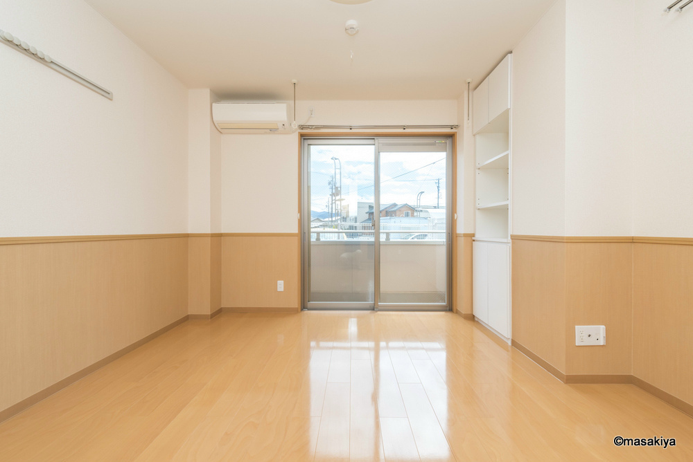 イーグル東口マンションの居間・リビング|リビング