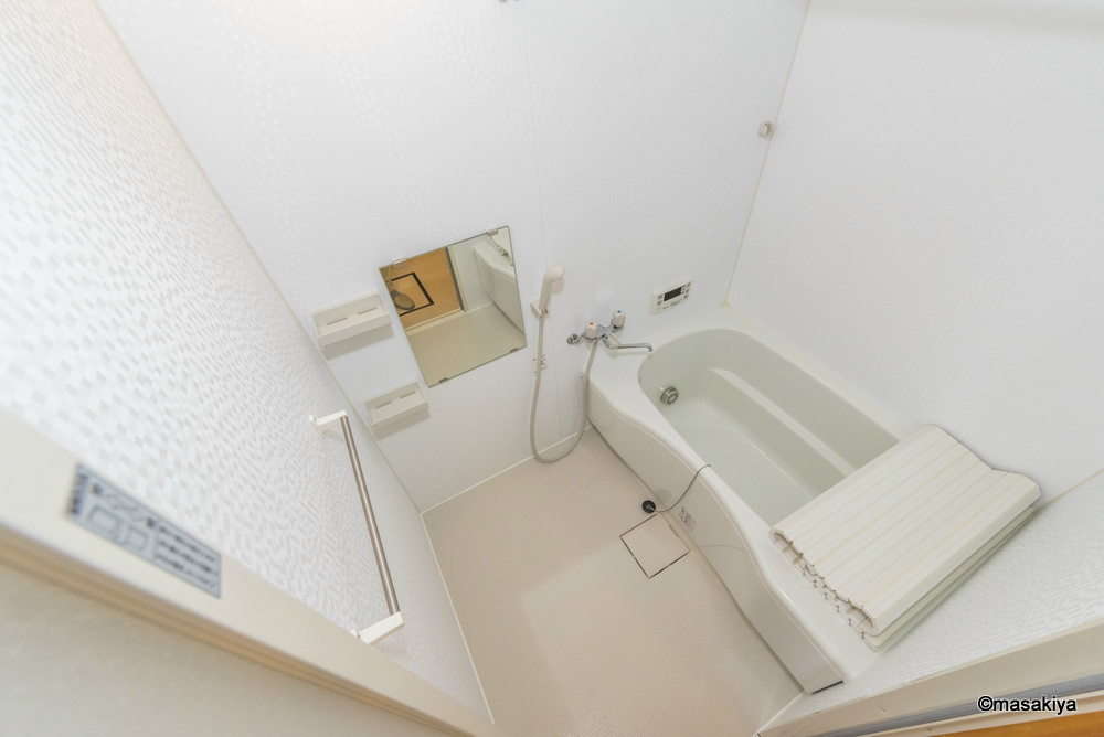 イーグル東口マンションの浴室|お風呂　追い焚き・浴室乾燥機付きです。