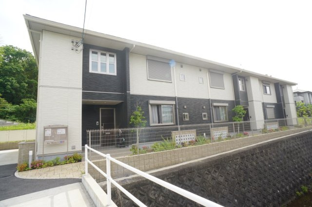 奈良市押熊町のアパート