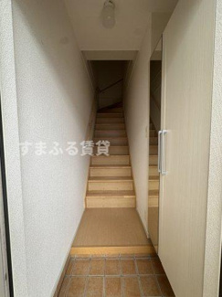 【玄関】 | ベルフォーレ　刈谷市日高町 | 同仕様　反転の場合あり（02679-206）