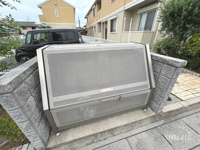 リリーグランジュ大宮のその他共用部分|敷地内ゴミ置き場です！