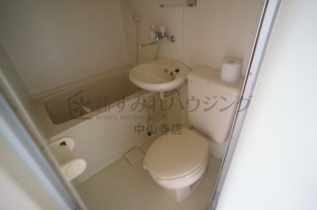 エルベラーノ宝塚の浴室