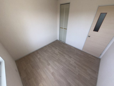 【洋室】 | 三基5 | 広々とした洋室です