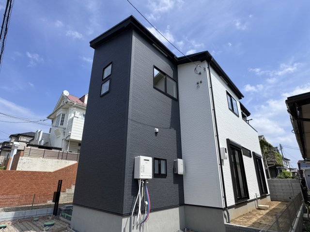 松戸市千駄堀新築戸建【寒風台小学校:8分】の外観|完成済み内覧可能です！！