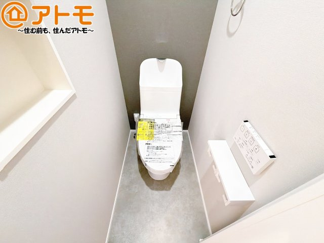 【トイレ】 | 駿河区八幡5丁目8期　新築戸建　2号地 | 毎日使うトイレだからこそ機能性を重視したいですよね！温水洗浄便座で快適な時間をお過ごしください♪