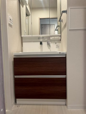 洗髪洗面化粧台