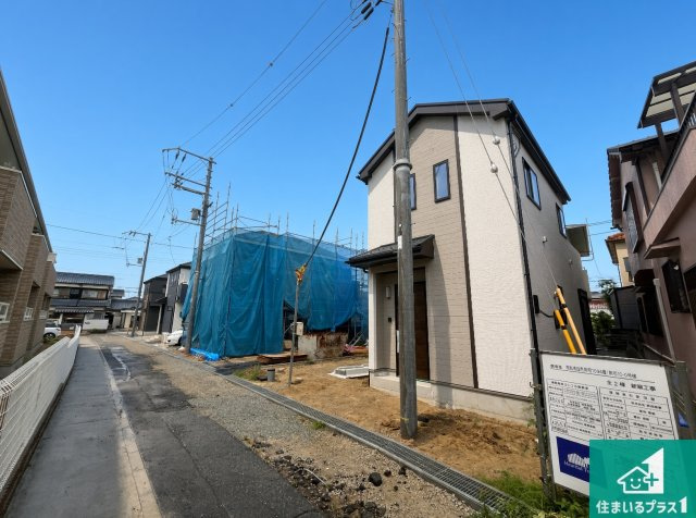 明石市魚住町西岡　新築一戸建ての前面道路含む現地写真|周辺は落ち着いた街並みの住宅地！子育てがしやすい住環境です！まだ未完成ですが、現地でしかわからない事もございます。是非一度ご覧ください。