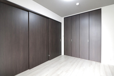 【洋室】 | ルネヒューマンズガーデン鶴見 | 洋室（約4.7帖）