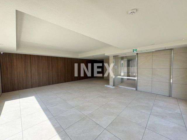 横浜市神奈川区松ケ丘の賃貸マンションのロビー