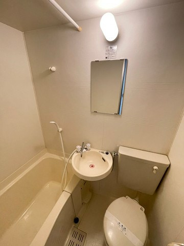セレーノ門戸の洗面所