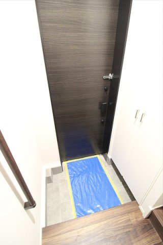 【玄関】
