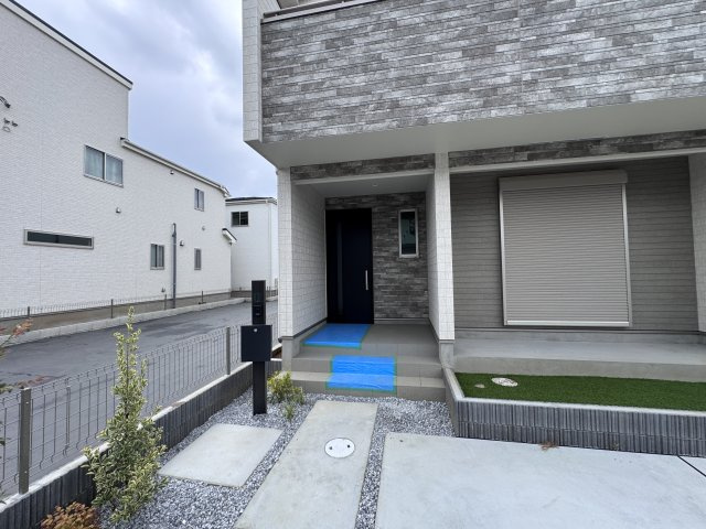 松戸市新松戸６丁目新築戸建【新松戸南小学校：4分】のエントランス|エントランス