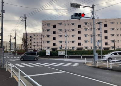 【展望】 | 木曽住宅ト | 眺望を気にして物件を探す場合、前面に建物が建っていないか現地で確認しましょう！前面に建物があると景色はもちろん、日当たりや風通しにも影響が出てきます。住んだ時のことを想像しながら現地見学をしましょう。