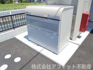 【その他共用部分】 | エルメゾンローズ | 敷地内ゴミ置場
