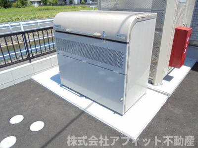 【その他共用部分】 | エルメゾンローズ | 敷地内ゴミ置場