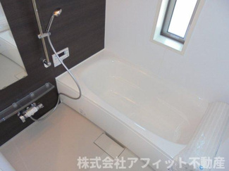 【浴室】 | エルメゾンローズ