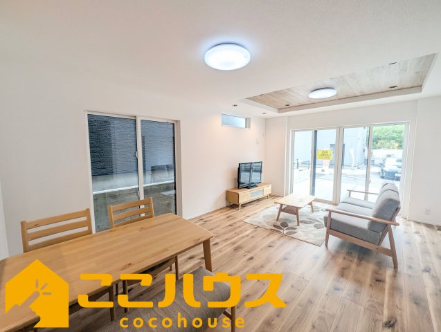 沖縄市登川　新築戸建て　全5棟　3号棟の居間・リビング|LDK18.31帖