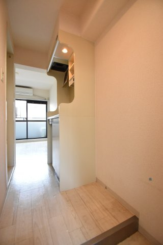 メゾン・ド・トレイユの玄関