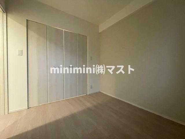スプランディッド難波Ⅶ（セブン）の洋室