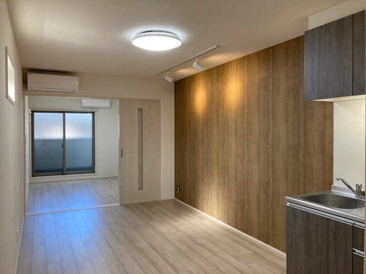 フジパレス高石駅北Ⅲの居間・リビング|こちらの居間で趣味の時間をお楽しみください